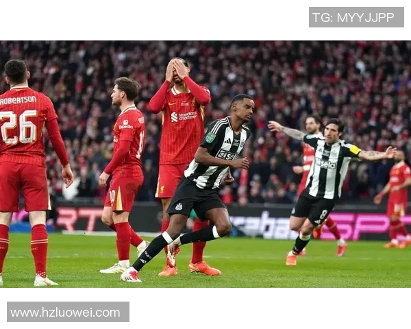 英超激战莱比锡与利物浦握手言和红牌争议引发全场热议与转会传闻