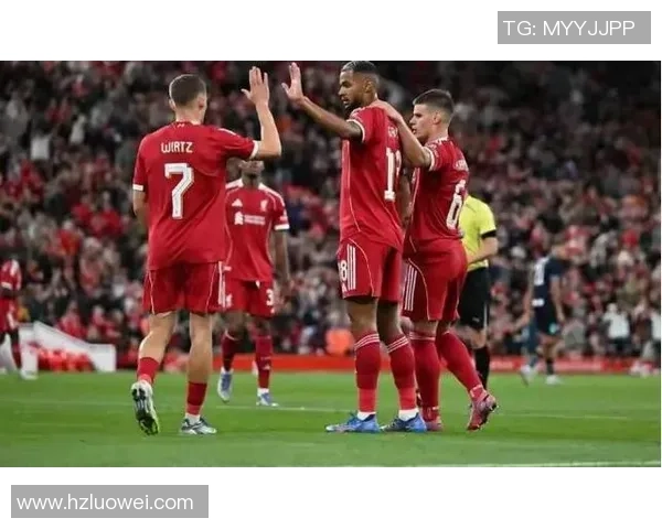 友谊赛精彩回顾：里昂大胜利物浦绝杀瞬间点燃全场热情