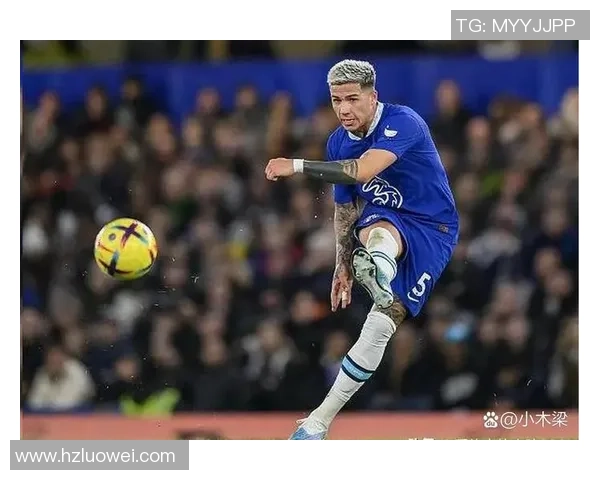 切尔西逆袭曼城夺国王杯冠军全场沸腾瞬间回顾与赛后分析