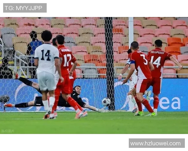 欧联杯阿森纳与那不勒斯战平乌龙球引发全场争议判罚热议