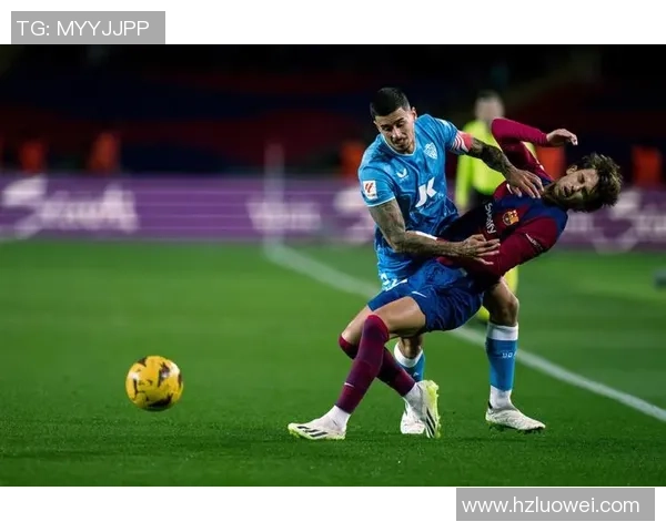 西甲经典对决AC米兰与巴萨激战成平局红牌事件引发全场热议