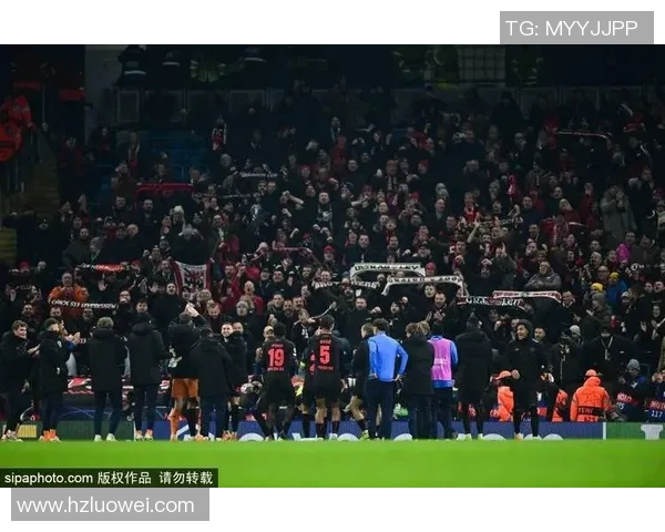 国王杯激战巴萨大胜那不勒斯乌龙球引发全场狂欢与转会猜想 国王杯激战巴萨大胜那不勒斯乌龙球引发全场狂欢与转会猜想