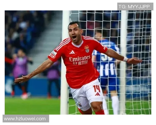 友谊赛精彩回顾本菲卡与波尔图激战四三神扑瞬间成焦点 友谊赛精彩回顾本菲卡与波尔图激战四三神扑瞬间成焦点