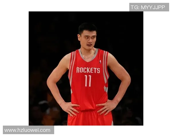 姚明开球网引领篮球新风潮助力年轻球员成长与发展