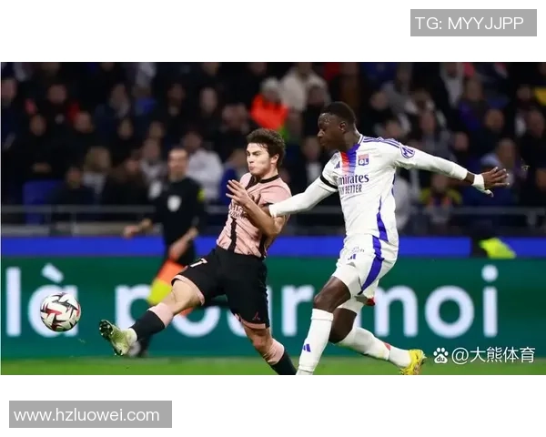 意甲激战那不勒斯凭乌龙球险胜波尔图全场沸腾瞬间回顾