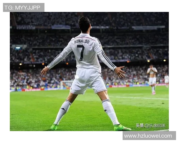 切尔西友谊赛大胜波尔图战术解析与绝杀瞬间回顾