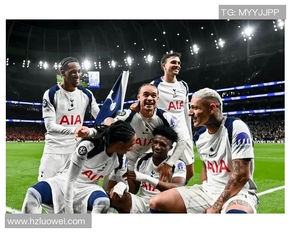 国王杯惊现乌龙球曼联逆转热刺引发全场狂欢历史冷门再添一笔 国王杯惊现乌龙球曼联逆转热刺引发全场狂欢历史冷门再添一笔