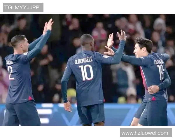 意甲激战：巴黎圣日耳曼与切尔西战成平局精彩瞬间回顾